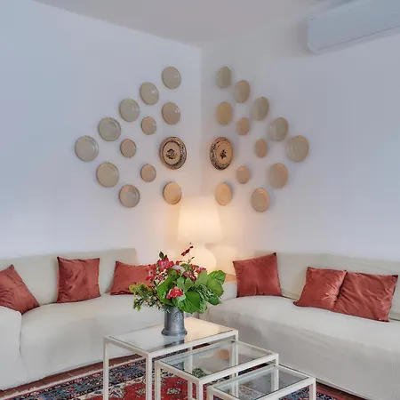 Villa Rosa With Air Conditioning And View