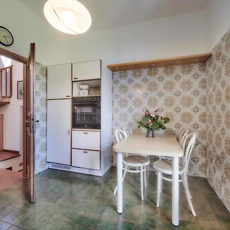 Rosa With Air Conditioning And View * Lierna