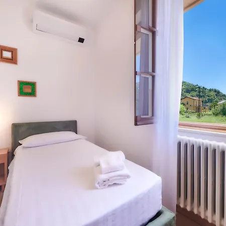 Villa Rosa With Air Conditioning And View *