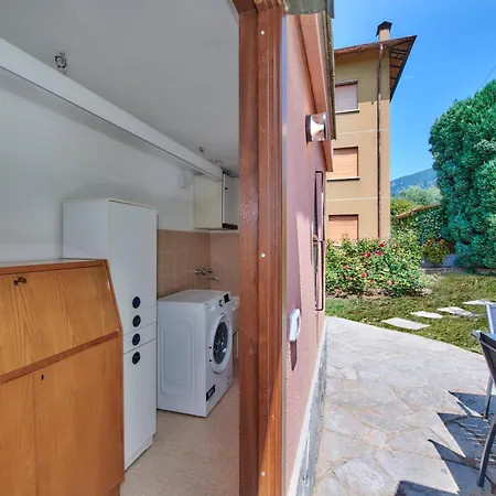 Villa Rosa With Air Conditioning And View