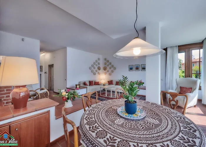 Rosa With Air Conditioning And View