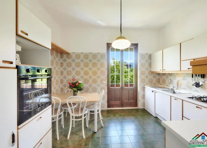 Rosa With Air Conditioning And View Lierna