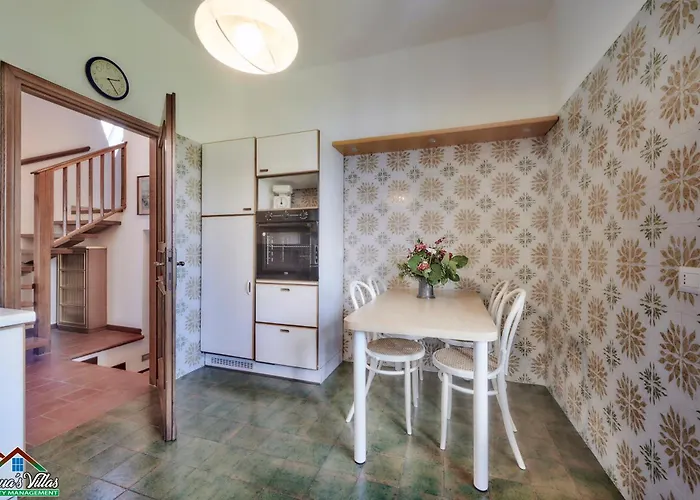 Rosa With Air Conditioning And View * 列尔纳