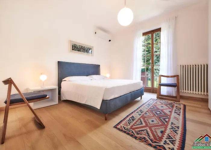 Villa Rosa With Air Conditioning And View *