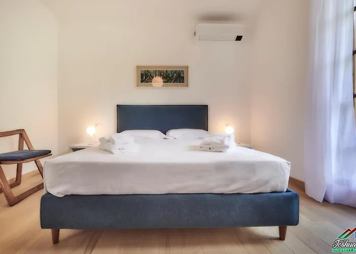 Villa Rosa With Air Conditioning And View