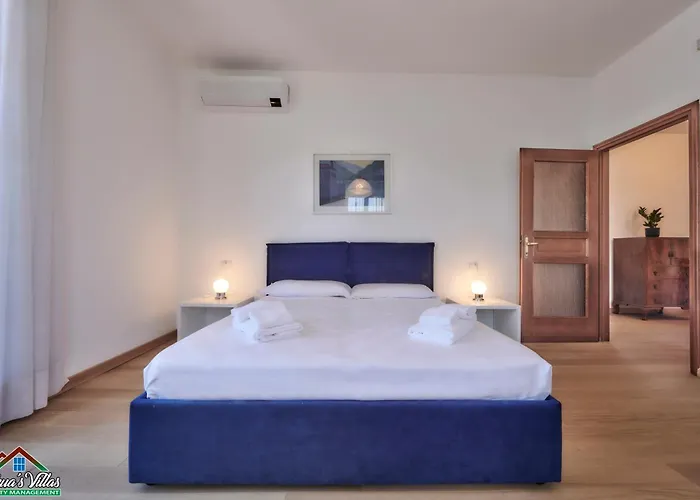 Rosa With Air Conditioning And View