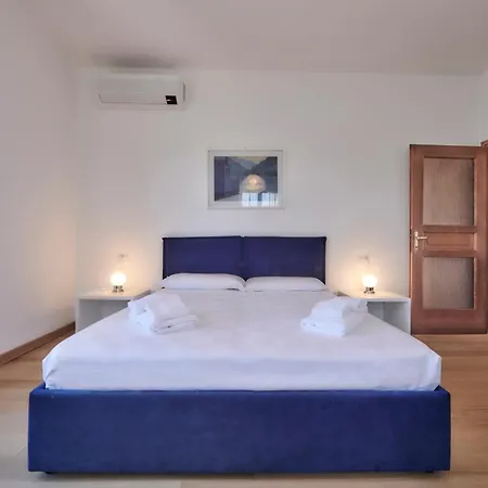 Rosa With Air Conditioning And View